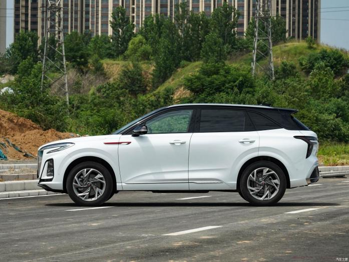 HS3 2023 года 2.0T/4WD - lainingauto